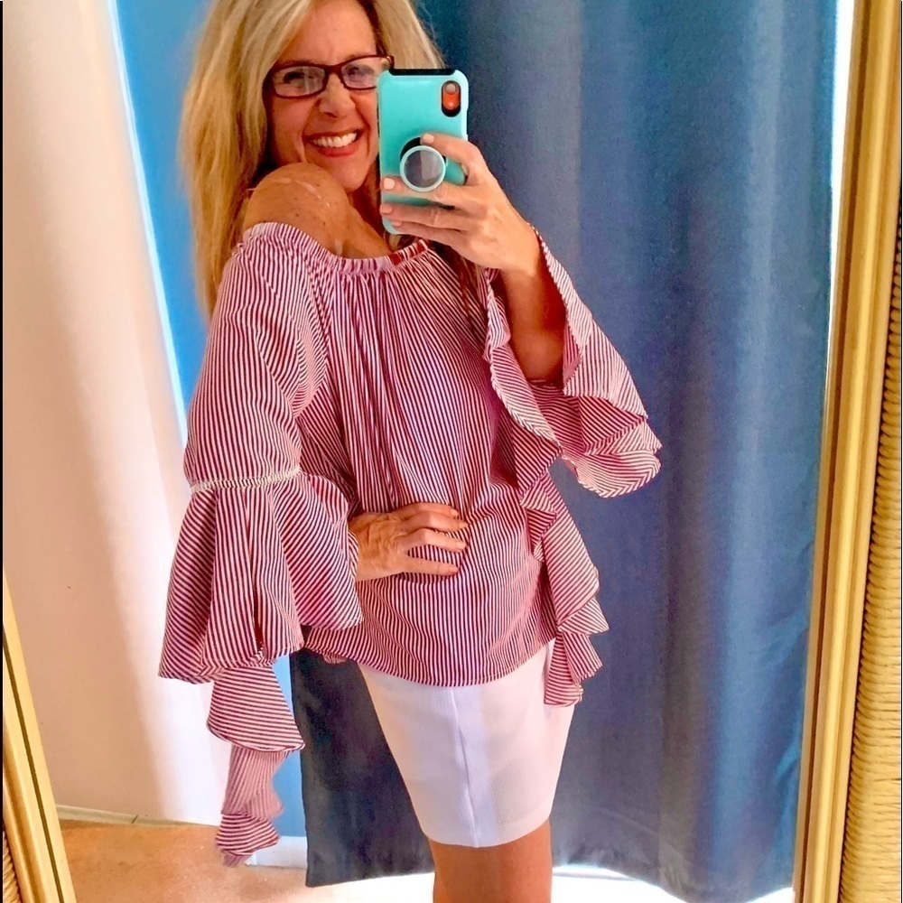 ⭐️NWT,Charlotte Rich,Red & White,Slimming Stripes,Amazing Sleeves! Size Large